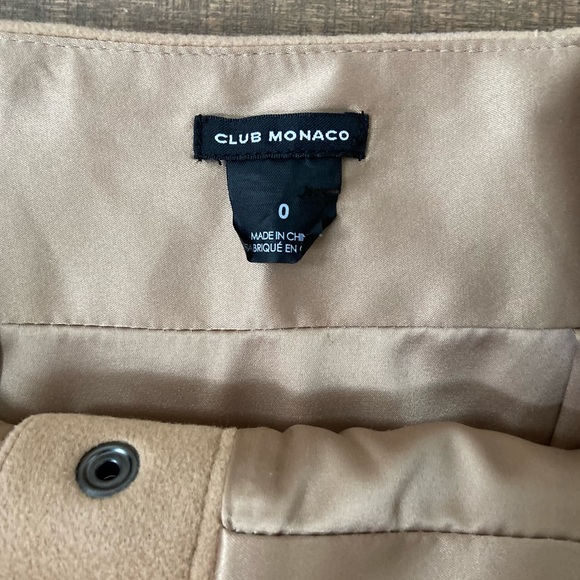 CLUB MONACO VIRGIN WOOL SNAP FRONT SKIRT. SIZE 0. - Picture 4 of 6